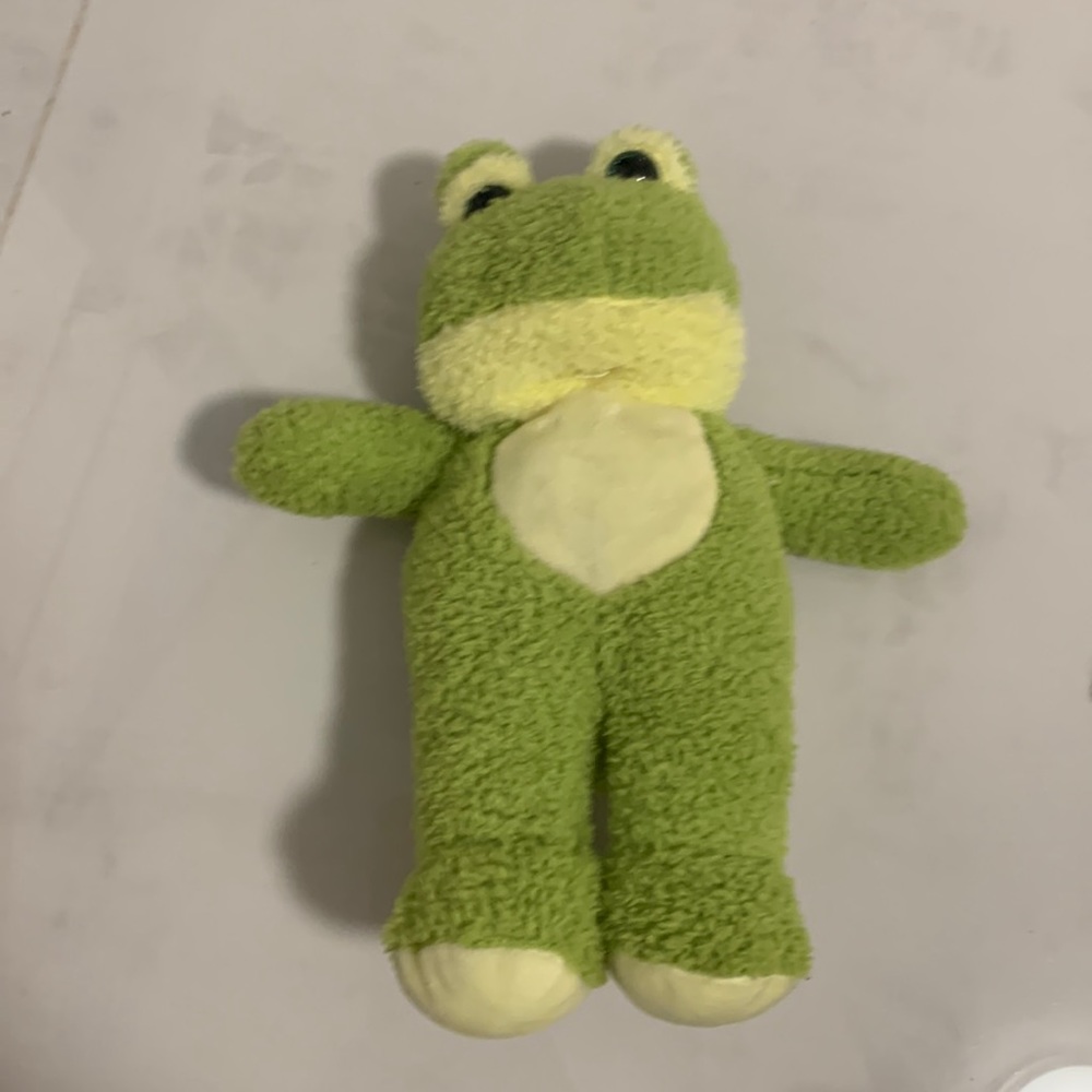 Super cute fluffy frog plushie y2k